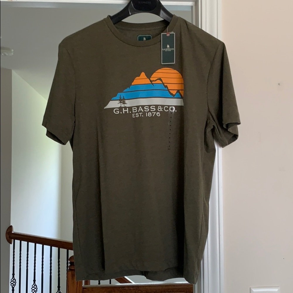 G.H. Bass Co Fishing Casual T-Shirt Tee